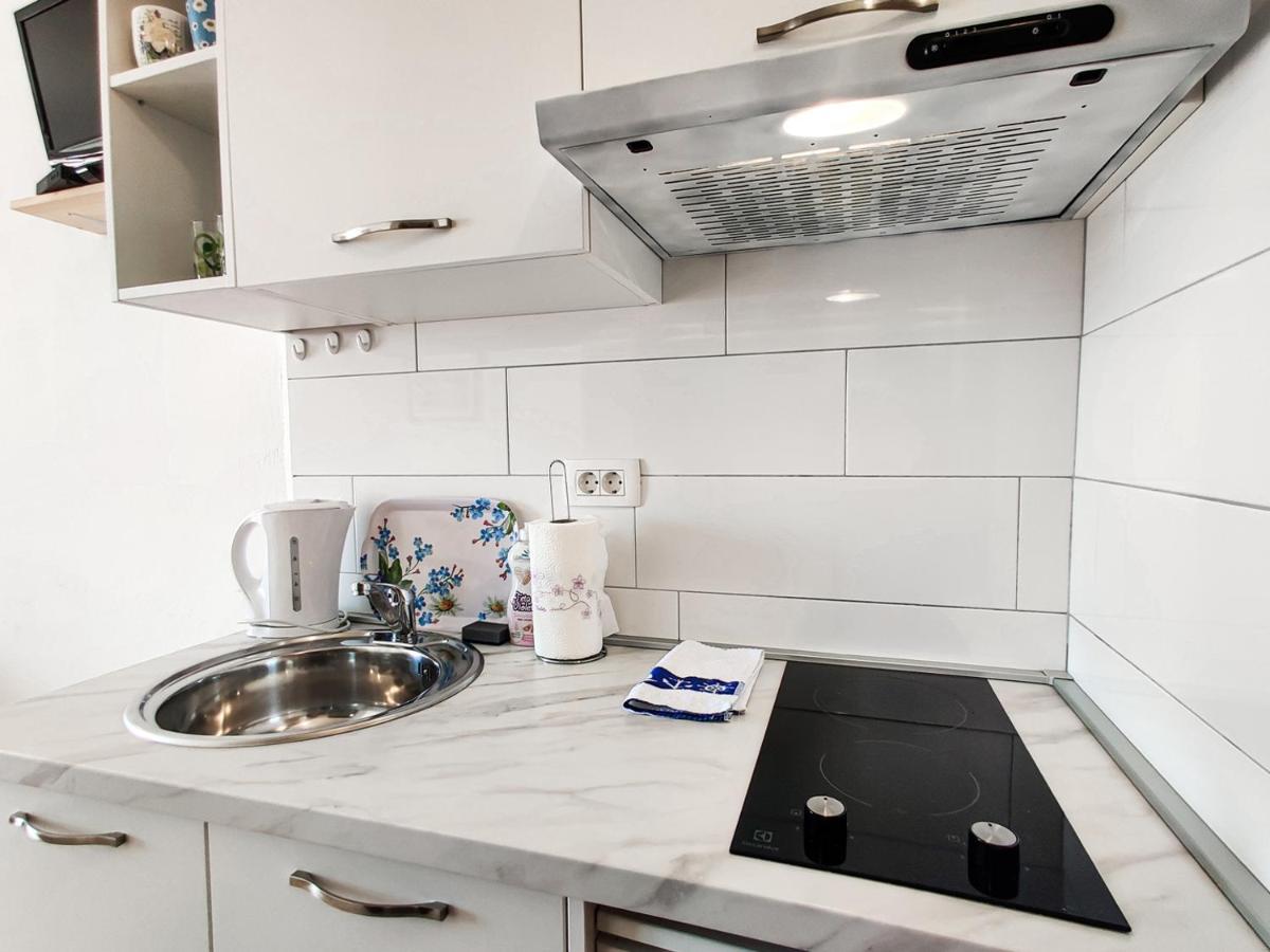 Marios Apartamento Brela Exterior foto
