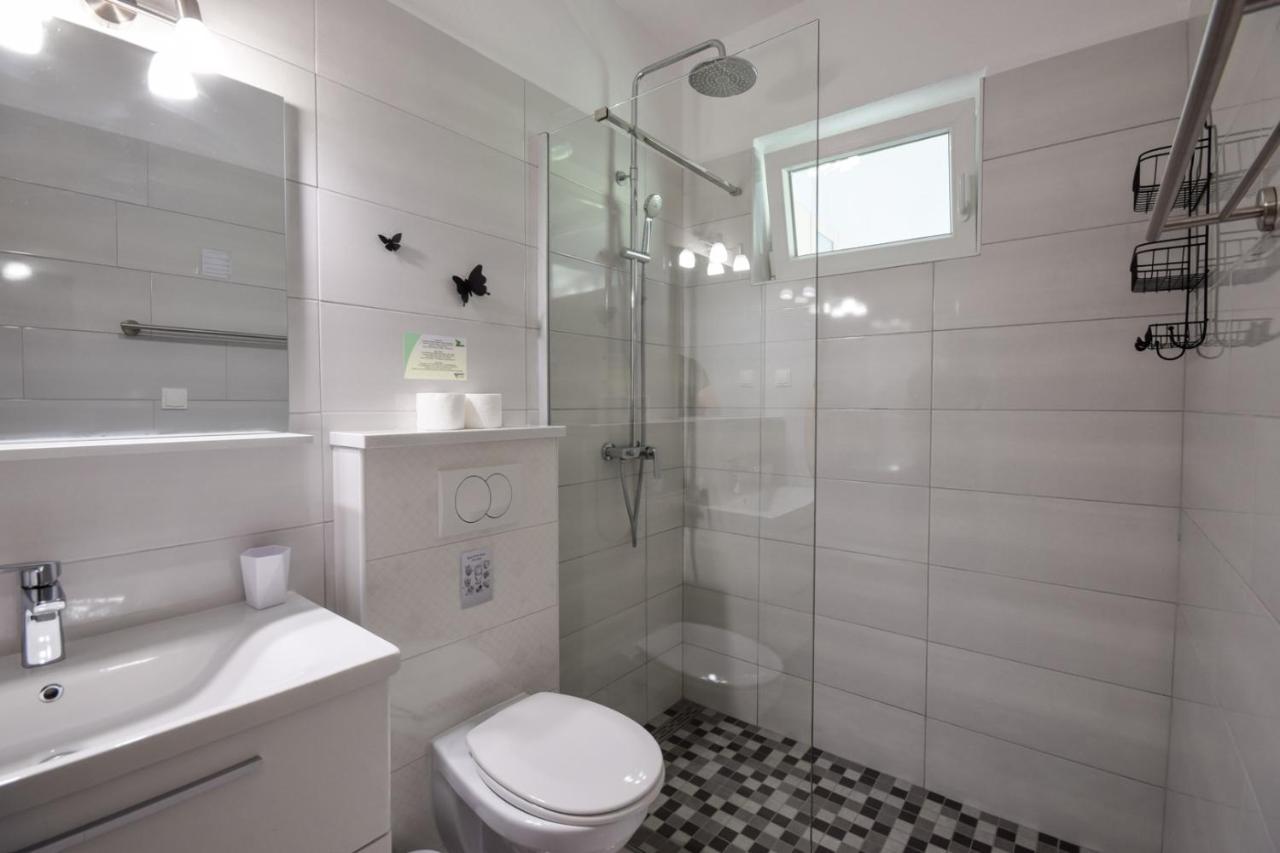 Marios Apartamento Brela Exterior foto