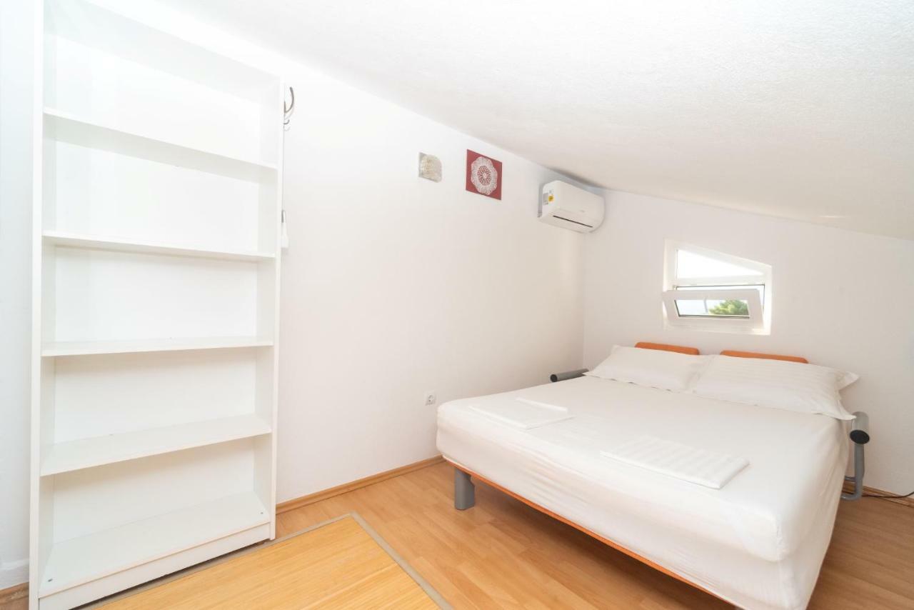 Marios Apartamento Brela Exterior foto